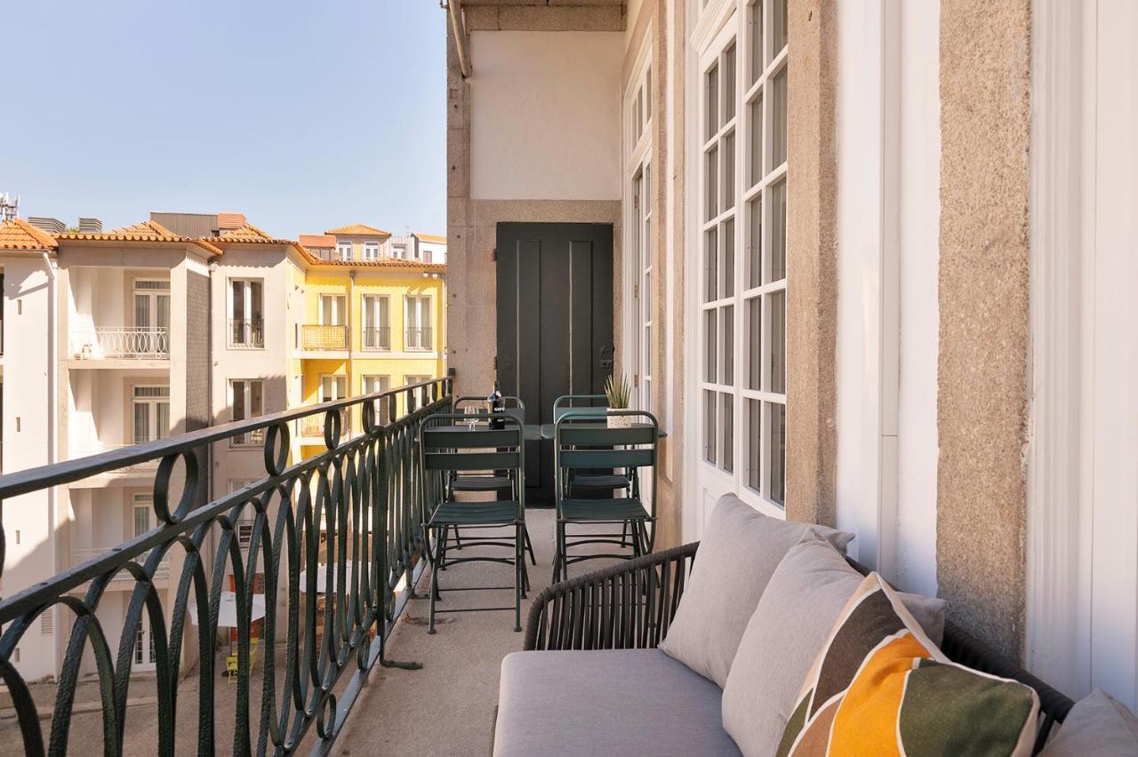 Historic Apartment At Cardosas With Balcony OOporto Extérieur photo